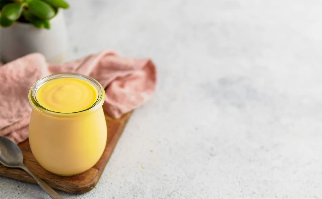 Smoothie z mango i jogurtem