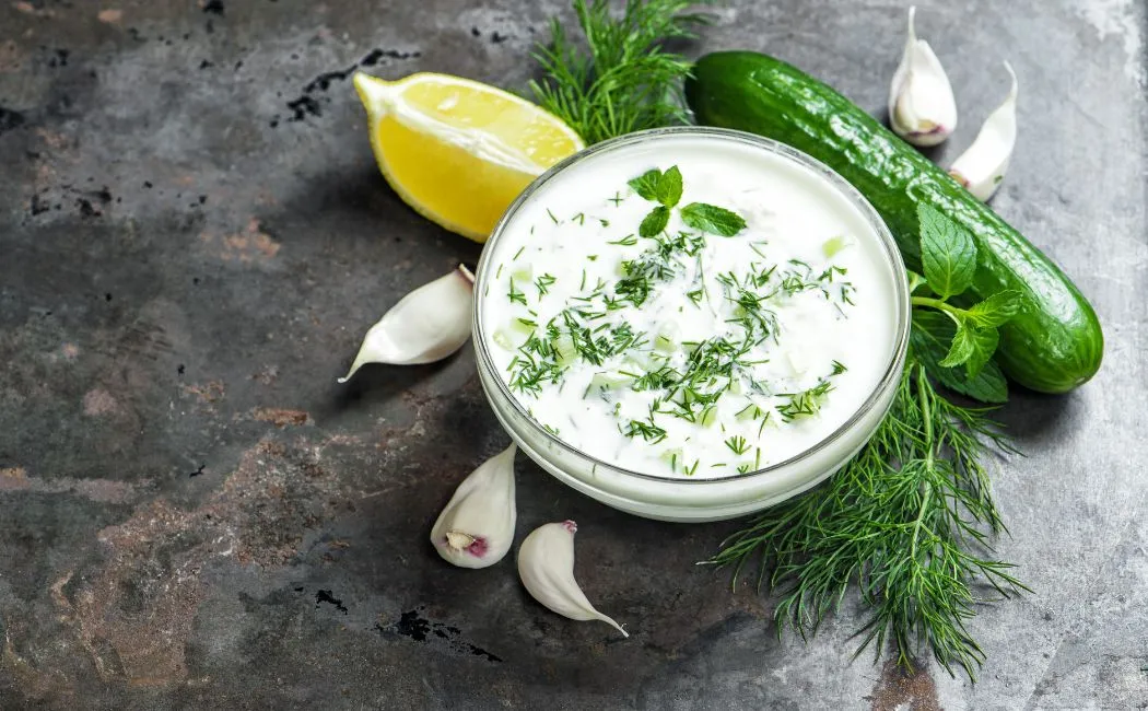 Sos tzatziki