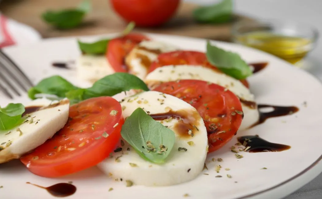 Dressing balsamiczny z bazylią
