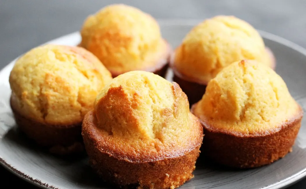 Muffinki z truskawkami idealne na śniadanie