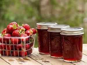 Domowy dżem z truskawek bez cukru – naturalnie pyszny i zdrowy